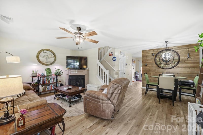 11629 Boxer Ln, Charlotte, NC 28269