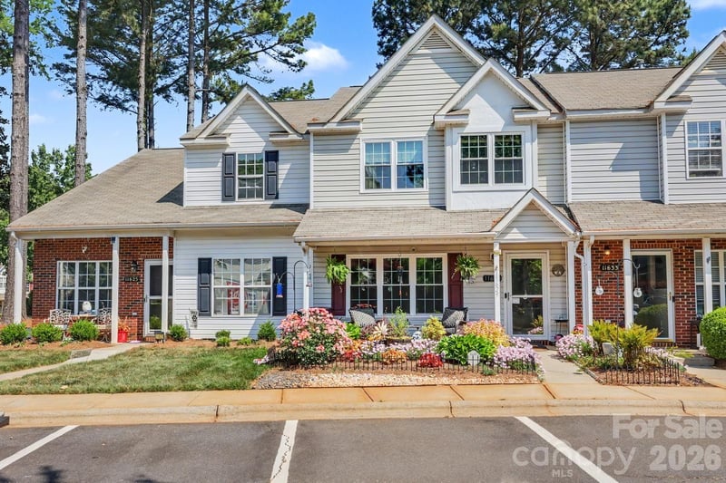 11629 Boxer Ln, Charlotte, NC 28269