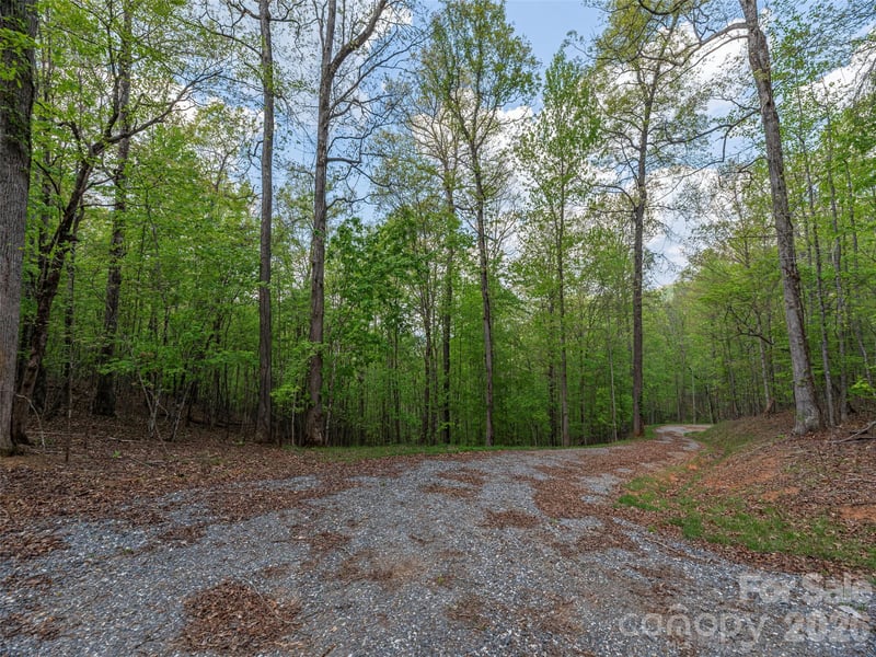 000 Caney Fork Rd, Cullowhee, NC 28723