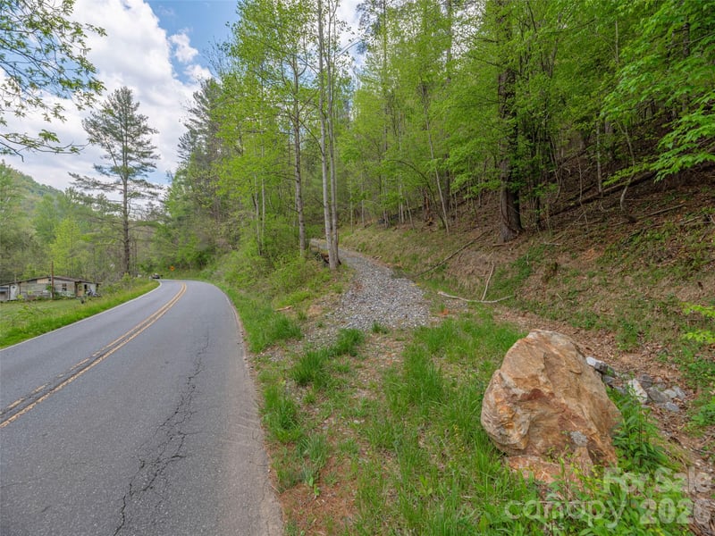 000 Caney Fork Rd, Cullowhee, NC 28723