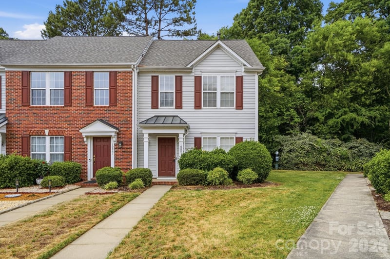 10851 Garden Oaks Ln, Charlotte, NC 28273