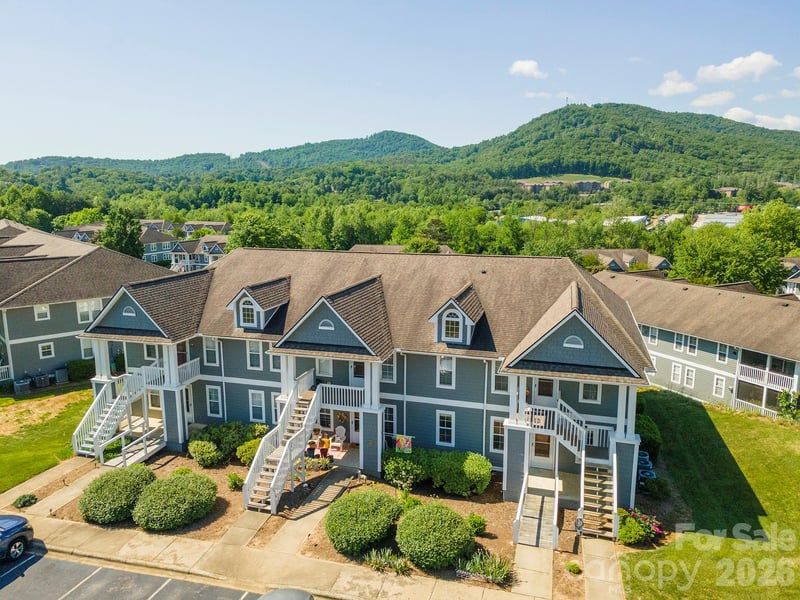 4805 Breakers Ln, Asheville, NC 28806