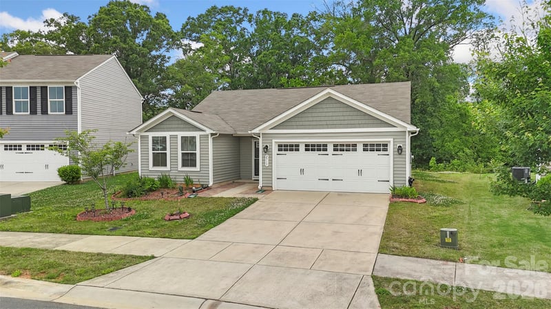 2515 Willow Pond Ln, Concord, NC 28025