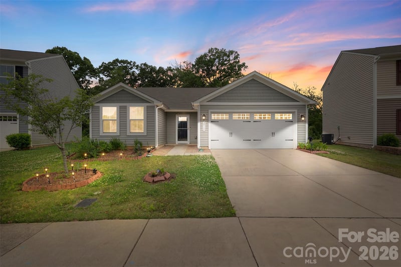 2515 Willow Pond Ln, Concord, NC 28025
