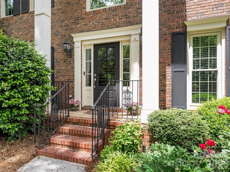 8808 Sweetwater Pl, Waxhaw, NC 28173