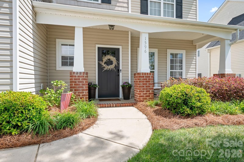 1596 Dartmoor Ave, Concord, NC 28027