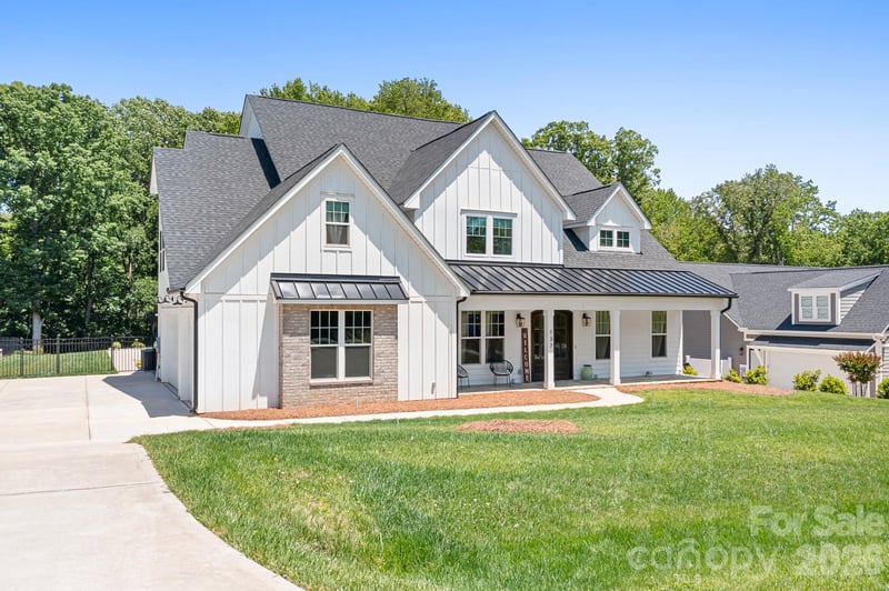 137 Streamside Estates Dr, Mooresville, NC 28117