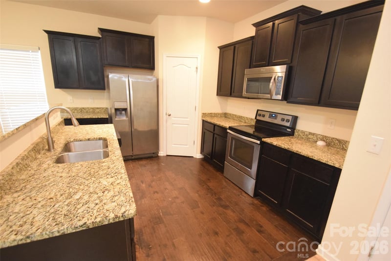 7226 Agava Ln, Charlotte, NC 28215