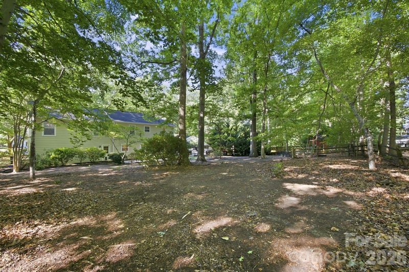 405 Leighton Ct, Matthews, NC 28105