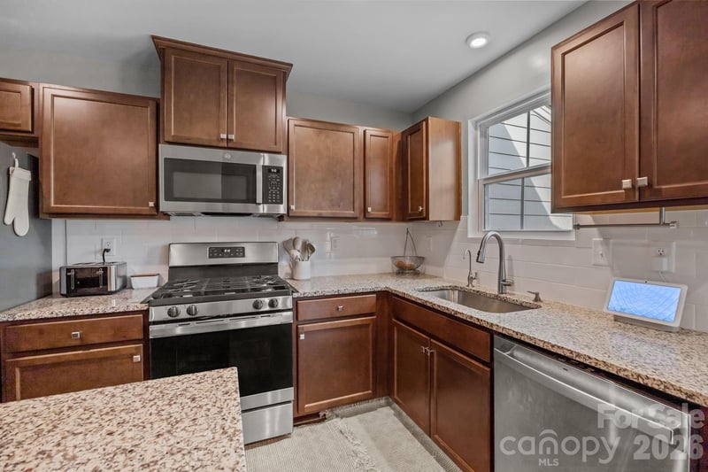 154 Stella Ln #B, Troutman, NC 28166