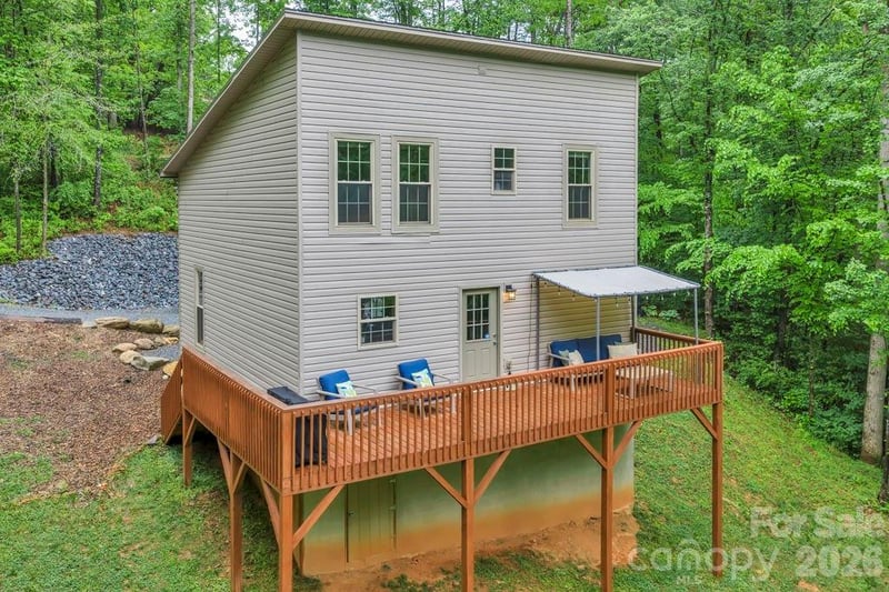 38 Macey Dr, Nebo, NC 28761