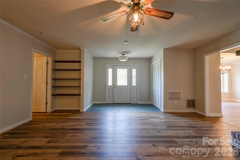 106 Dons Ct, Shelby, NC 28150