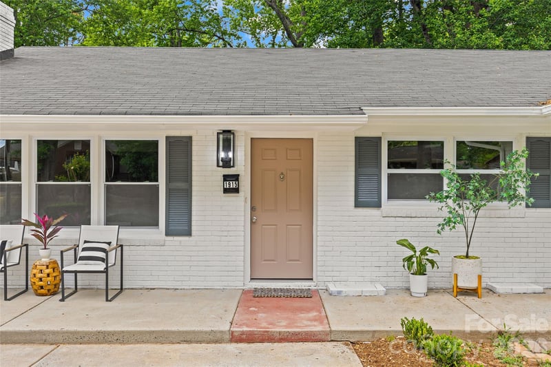 1915 Birchcrest Dr, Charlotte, NC 28205