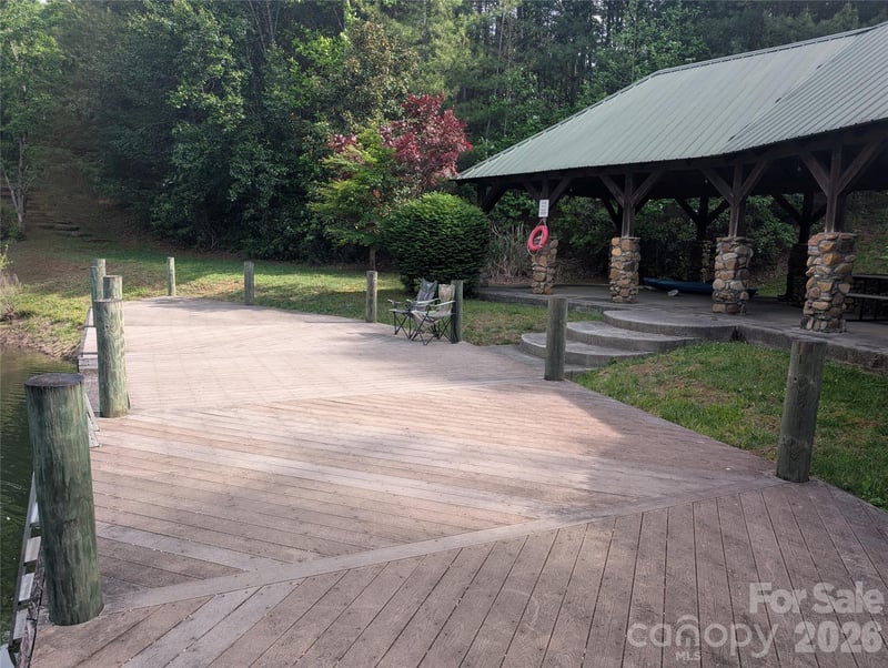 00 Hosta Ln, Hendersonville, NC 28739