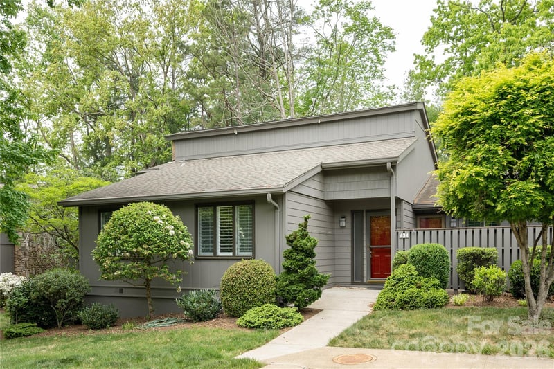 434 Crowfields Dr, Asheville, NC 28803