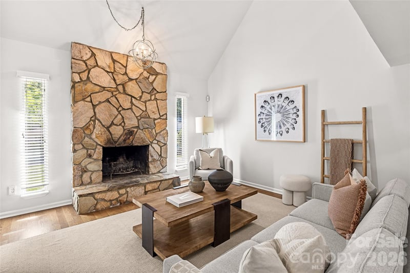 9526 Fairway Ridge Rd, Charlotte, NC 28277