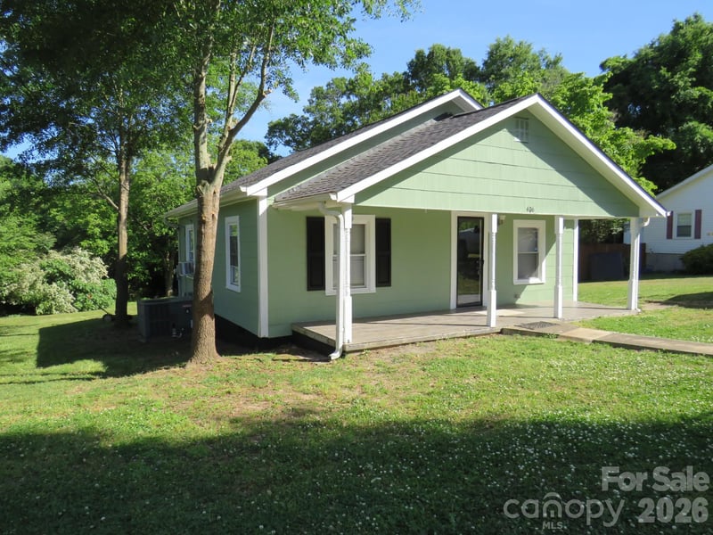 406 River Dr, Gaffney, SC 29340