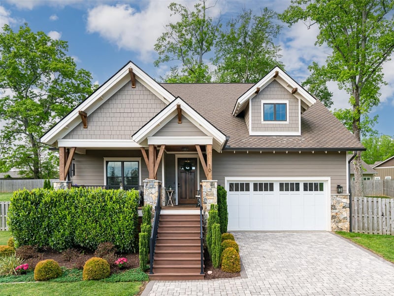 10 Starwood Valley Trl, Arden, NC 28704