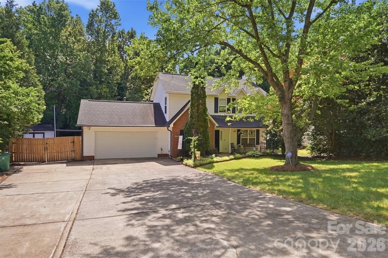 5226 Rockwood Rd, Charlotte, NC 28216