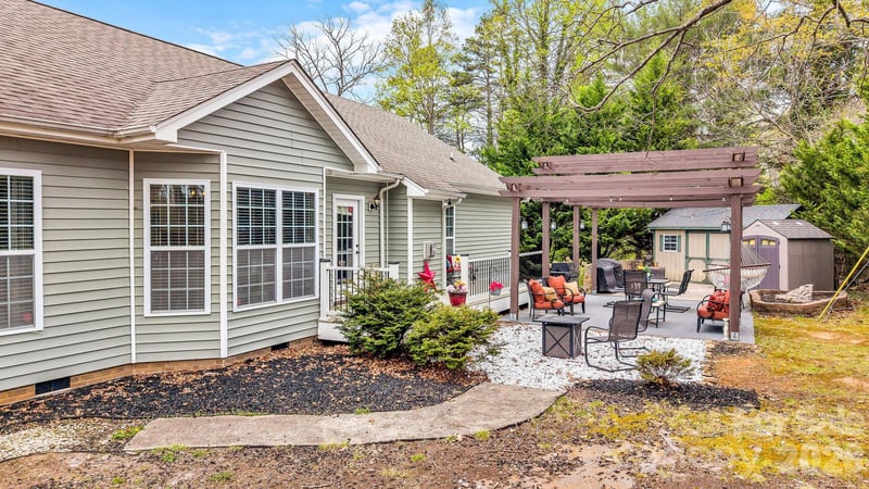 2228 Sparta Rd, North Wilkesboro, NC 28659