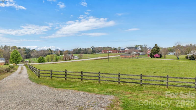 2228 Sparta Rd, North Wilkesboro, NC 28659