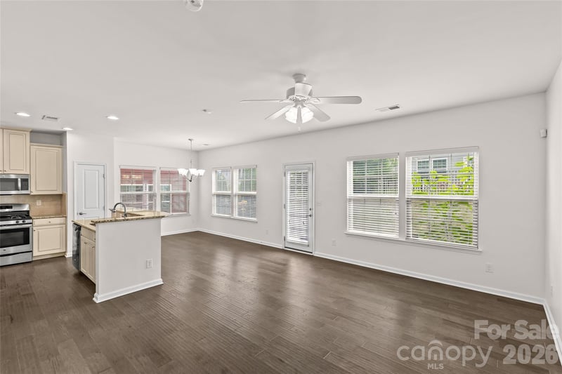 2435 Alyssa Ln, Charlotte, NC 28208