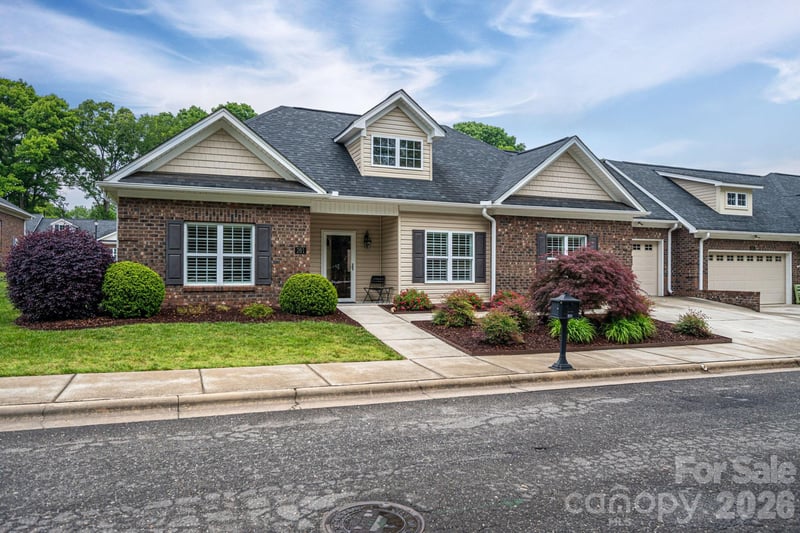 201 T R Harris Dr, Shelby, NC 28150