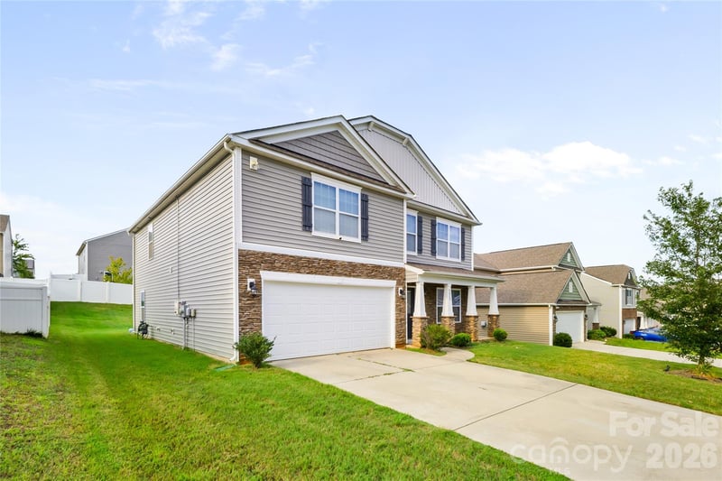 8523 Mansell Ct, Charlotte, NC 28215