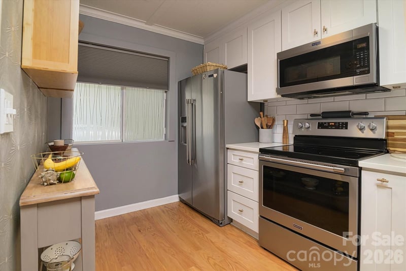 4053 Course Dr, Charlotte, NC 28277