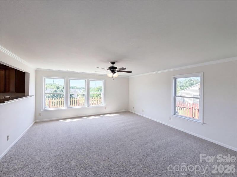 185 Boiling Brook Dr, Statesville, NC 28625
