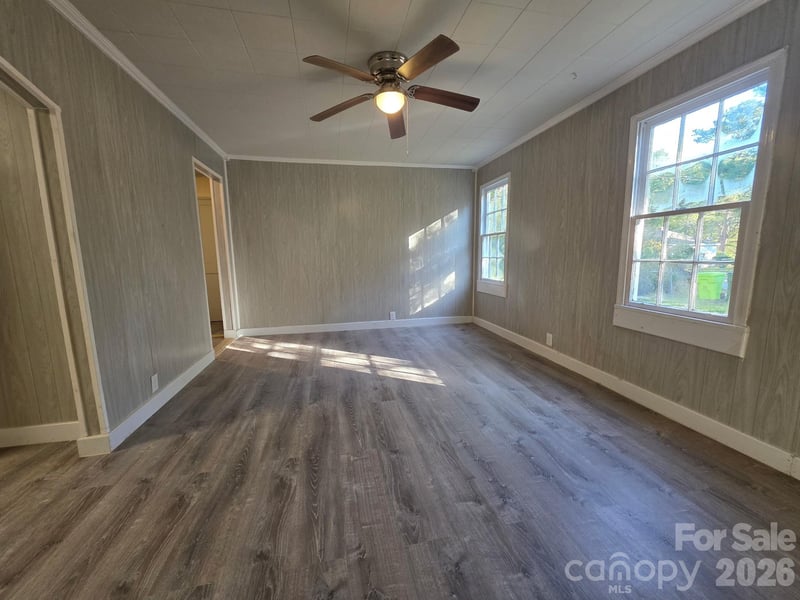 4723 Linden St, Columbia, SC 29203