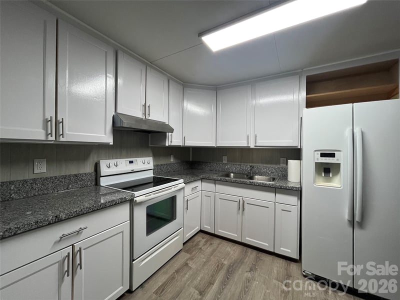4723 Linden St, Columbia, SC 29203