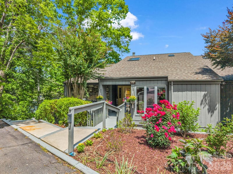 176 Quail Cove Rd #1710, Lake Lure, NC 28746