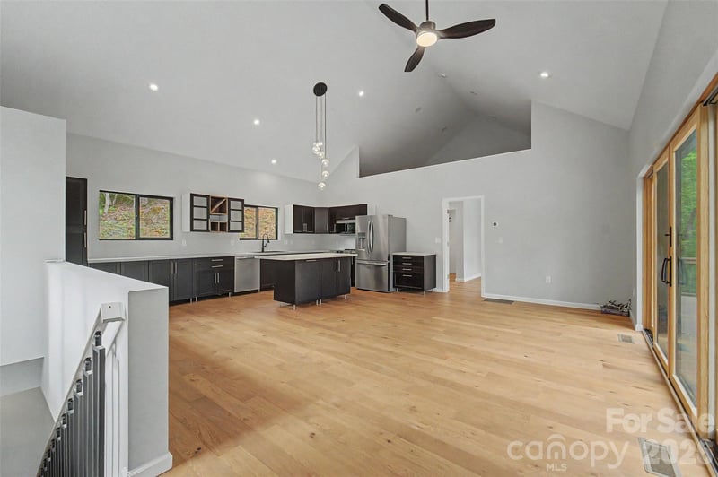 161 Panther Ridge Dr, Sylva, NC 28779
