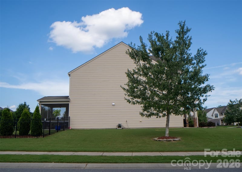 3942 Kestrel Ln, Fort Mill, SC 29707