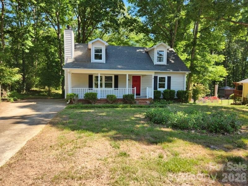 328 Swampfox Dr, Fort Mill, SC 29715