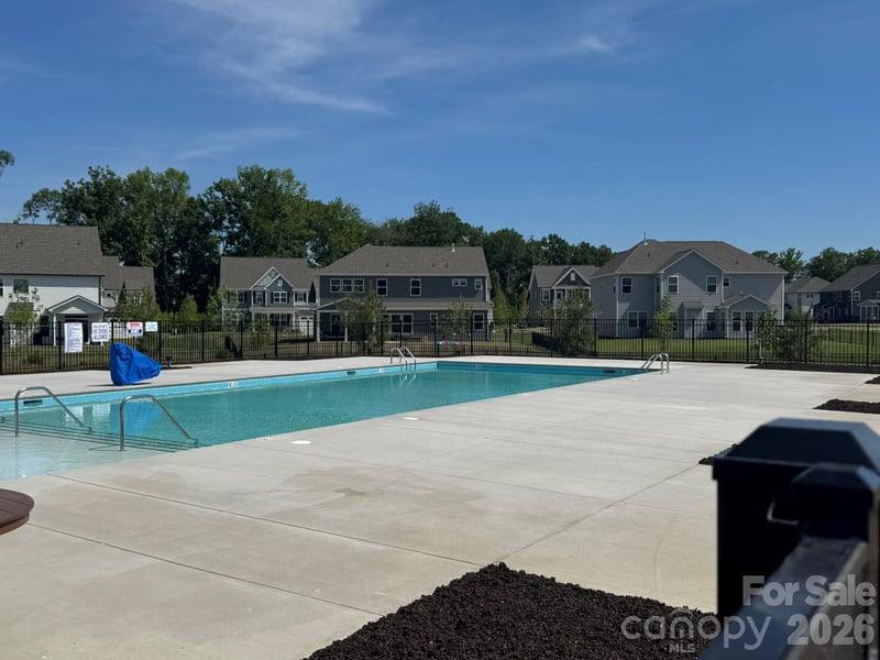 7001 Bil Mar Dr, Harrisburg, NC 28075