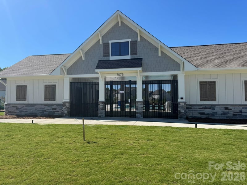7001 Bil Mar Dr, Harrisburg, NC 28075