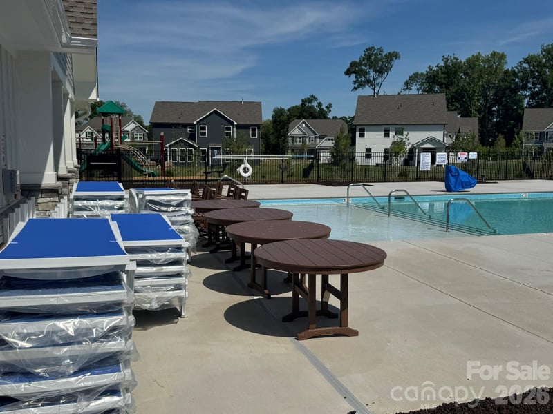 7001 Bil Mar Dr, Harrisburg, NC 28075