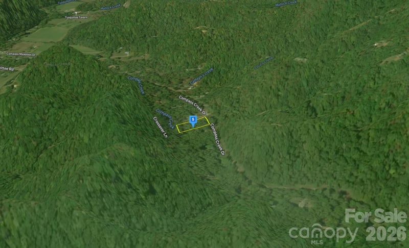 650 Compass Creek Dr, Hayesville, NC 28904