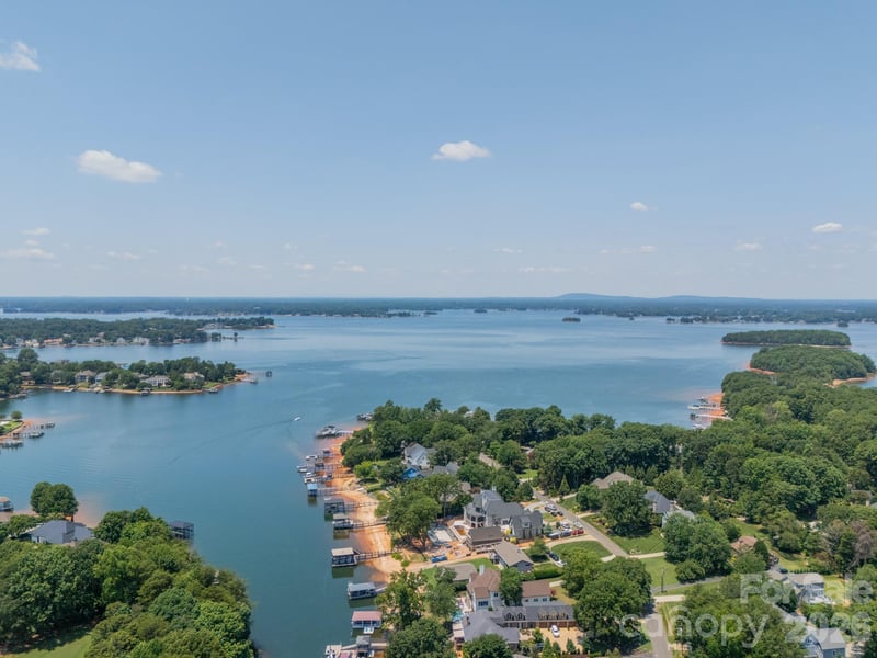 19533 Bustle Rd, Cornelius, NC 28037