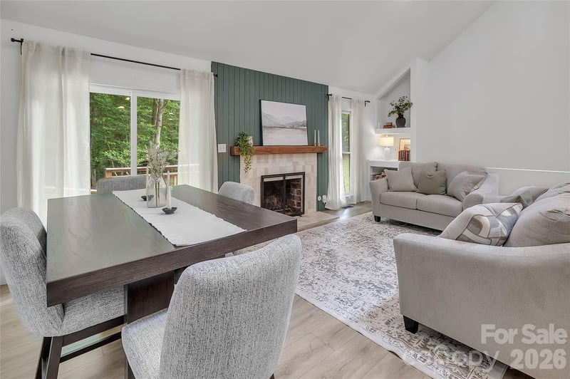 128 Spencer Woods Dr, Dallas, NC 28034
