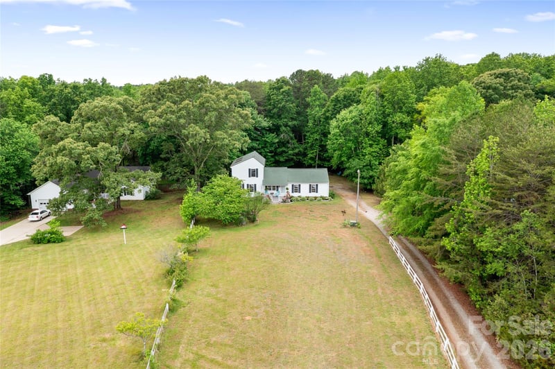 1823 Ingleside Farm Rd, Iron Station, NC 28080