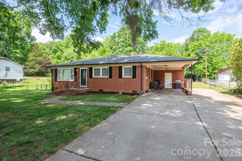 2173 Dale Ave, Lincolnton, NC 28092