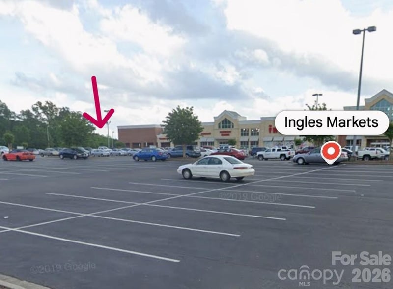 Trade St, Dallas, NC 28034
