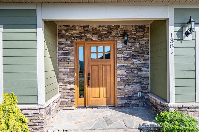 1381 River Club Rg #C8, Lenoir, NC 28645