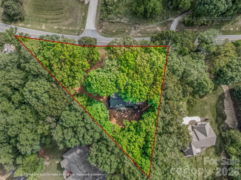 5950 Lake Wylie Rd, Clover, SC 29710