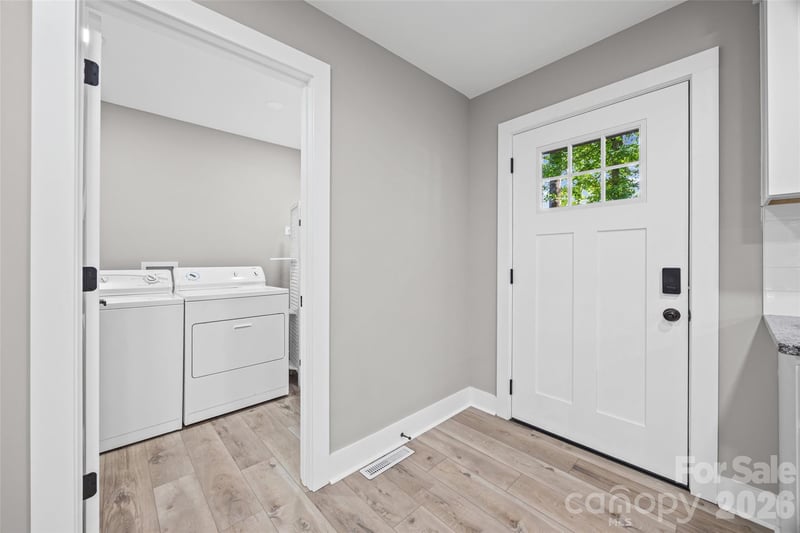 5950 Lake Wylie Rd, Clover, SC 29710