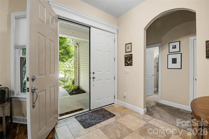 57 Talon Trail Ln, Etowah, NC 28729