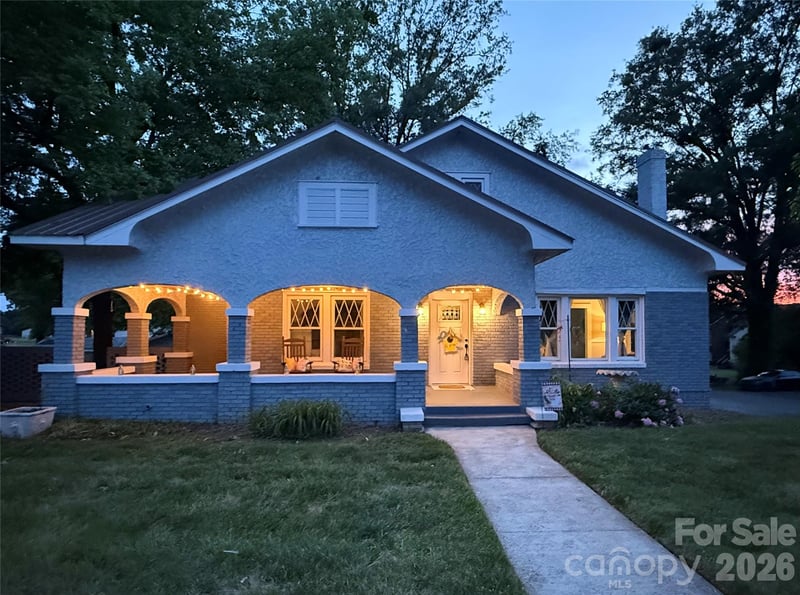 2709 Main Ave, Newton, NC 28658